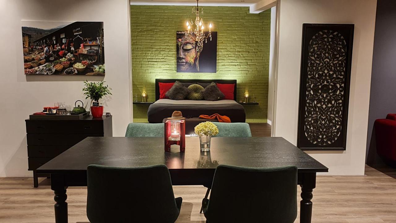 Downtown Hideaway, B&B Grand Deluxe 에인트호번 외부 사진